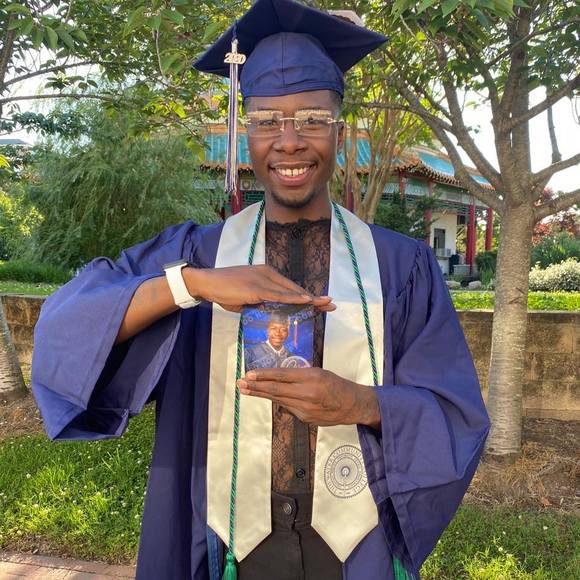 Profile Picture of James Britt (@skimo17) on Poshmark