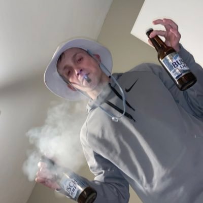 Profile Picture of Ryan Todd (@ryan_todd3) on Twitter