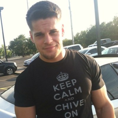 Profile Picture of Daniel Stull (@ImBatDan) on Twitter