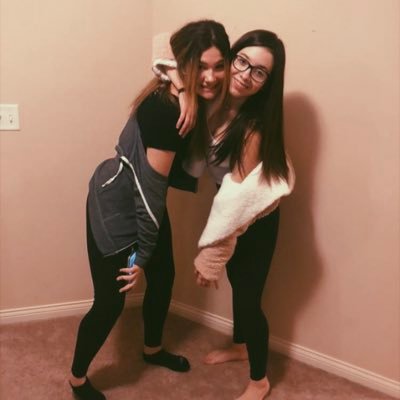 Profile Picture of Lillian Booth (@lillianbooth8) on Twitter