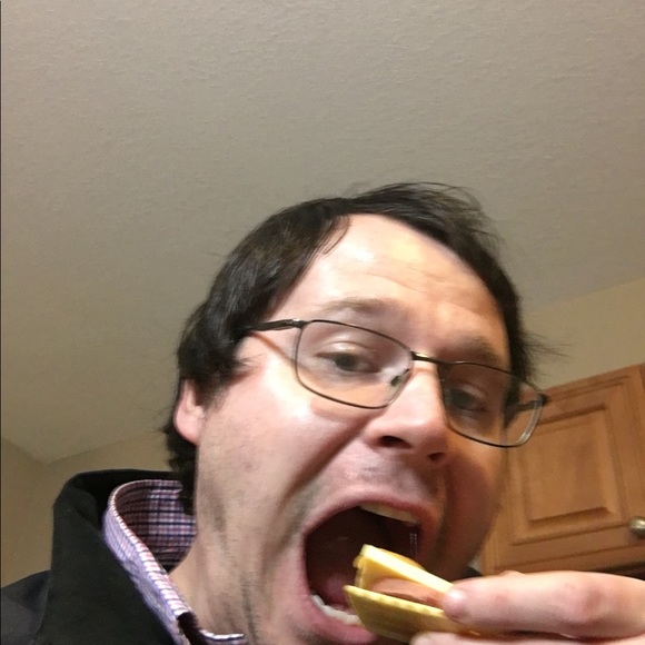 Profile Picture of Kyle Koenig (@koeniky) on Poshmark