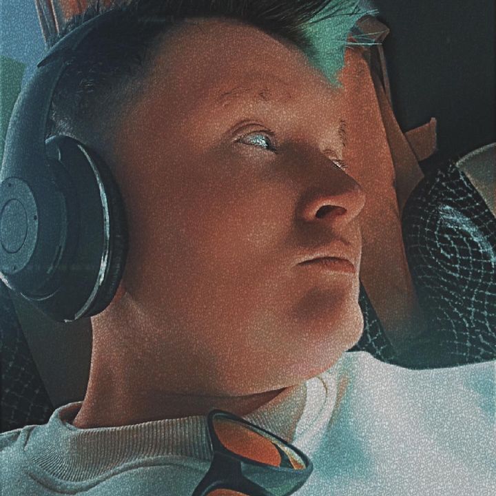 Profile Picture of Amber Lochridge (@amberlochridge) on Tiktok