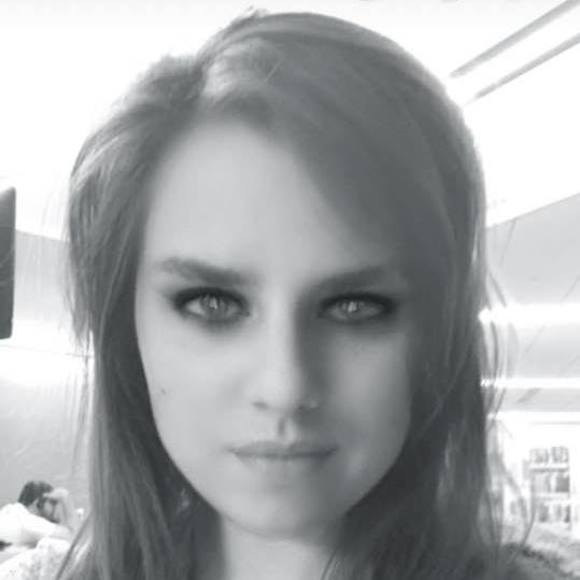Profile Picture of Shannon Tryon (@shannontryon) on Poshmark