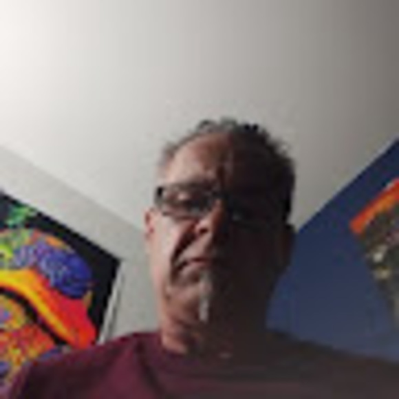 Profile Picture of David Hapner (@itmeth42) on Poshmark