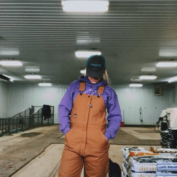 Profile Picture of Alyssa Kerwood (@alyssakerwood) on Poshmark