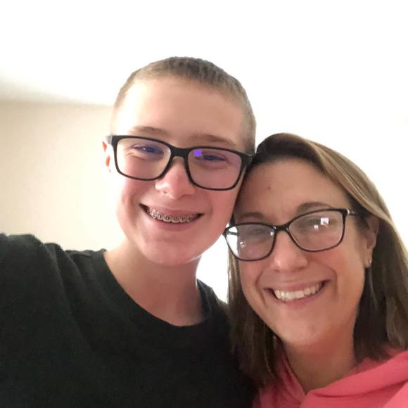 Profile Picture of Pamela Kelbel (@mopetefan) on Poshmark