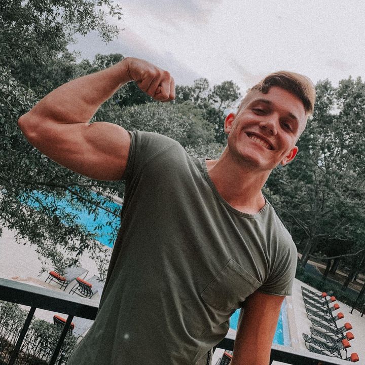 Profile Picture of Sam (@sam_westt) on Tiktok