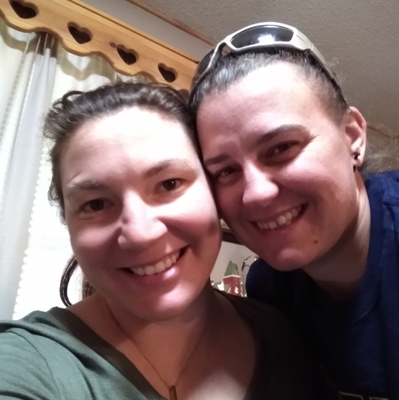 Profile Picture of Dawn Carter (@dawncarter850) on Poshmark