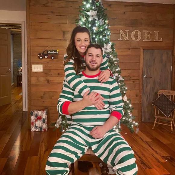 Profile Picture of Katelyn Downing (@katelyndowning) on Poshmark