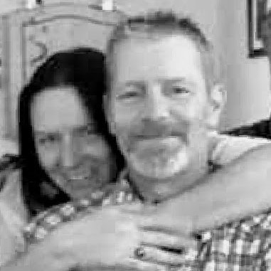 Profile Picture of Lisa Calvert-Kearns (@lisacalvert66) on Twitter