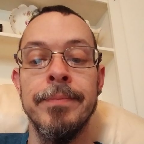Profile Picture of Scott Rowe (@scottytrowe1361) on Poshmark