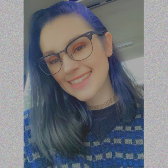 Profile Picture of Brianna Cacia (@briraeee) on Poshmark