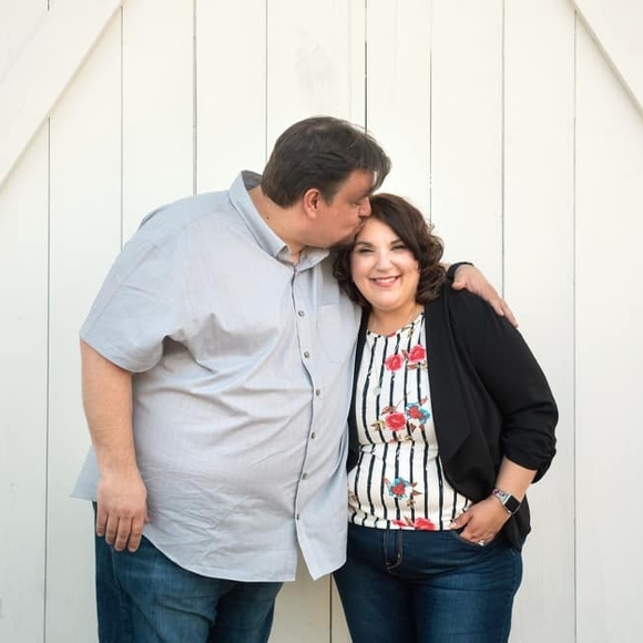 Profile Picture of Rosa Hedding (@moviechick) on Poshmark