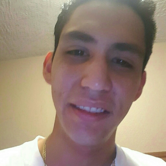 Profile Picture of Adolfo Ramirez (@aldosr) on Poshmark