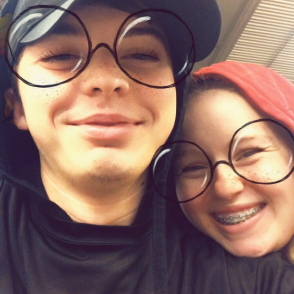 Profile Picture of Hanna Wilson (@hannawilson0824) on Poshmark