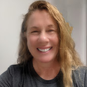 Profile Picture of Karen Larsen (@karenlarsen2121) on Youtube