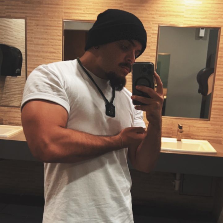 Profile Picture of Joseph Sanchez (@josephadrien) on Tiktok