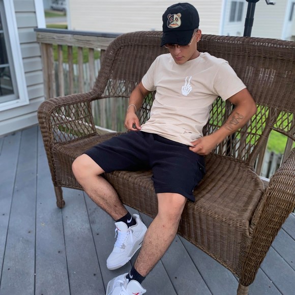 Profile Picture of William Rodriguez (@williamrodri459) on Poshmark