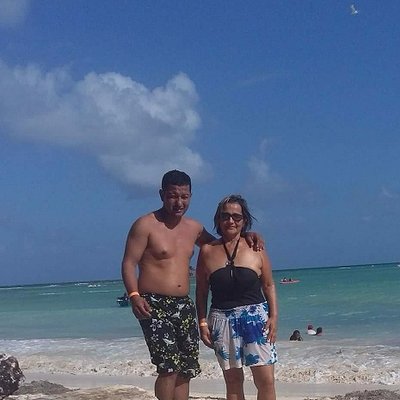 Profile Picture of Luz Correa (@luzcorrea1) on Twitter