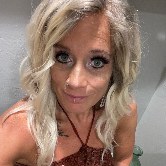 Profile Picture of Sophie Yerger (@careyyerger) on Poshmark