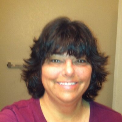 Profile Picture of Lisa Stein (@shayzon) on Twitter