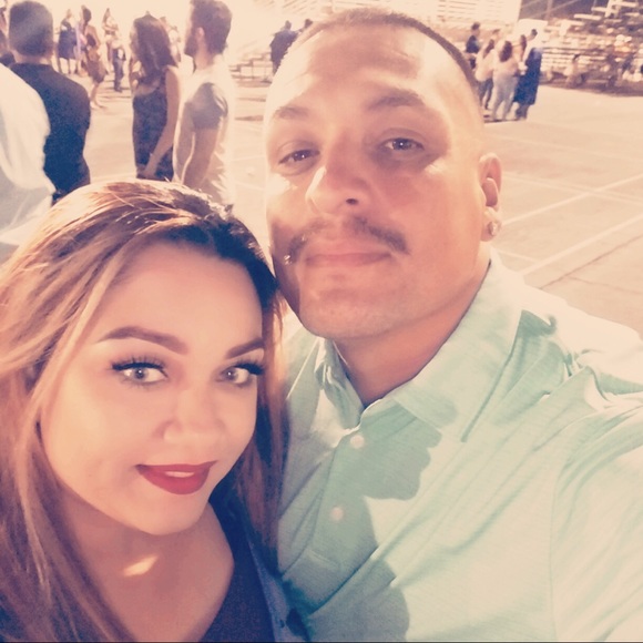 Profile Picture of David Lopez (@dlo8173) on Poshmark