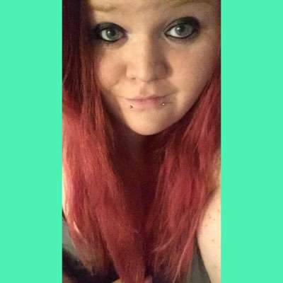 Profile Picture of Jasmine Combs (@jasminelove2299) on Twitter