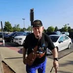 Profile Picture of Philippe L'iroko Hunt (@Philippe-Liroko-Hunt) on Facebook