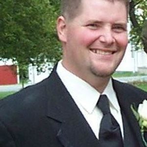 Profile Picture of Kris Hall (@khall12) on Myspace