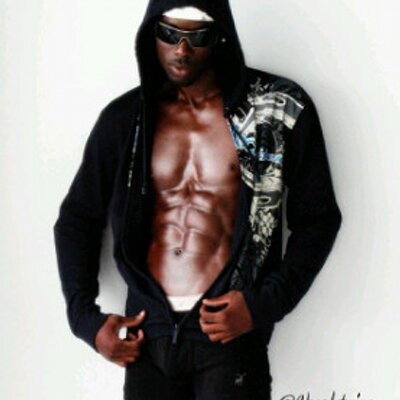 Profile Picture of Dwayne Gill (@ebonysoulmodel) on Twitter