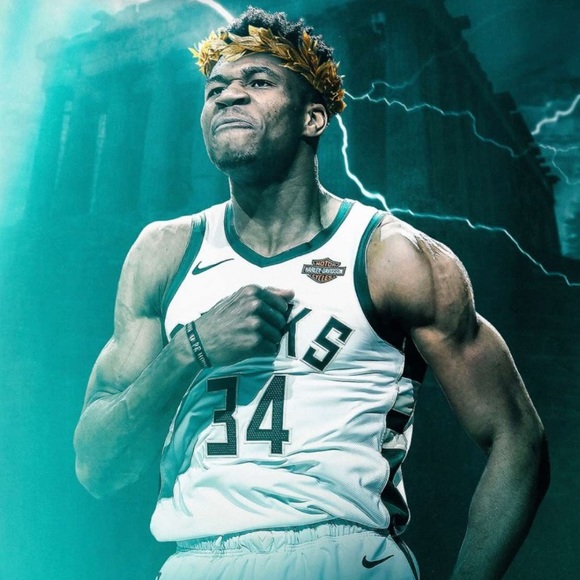 Profile Picture of Connor Klapperich (@cklapperich) on Poshmark