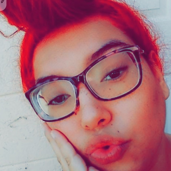 Profile Picture of Ariel Trevizo (@arieltrevizo228) on Poshmark