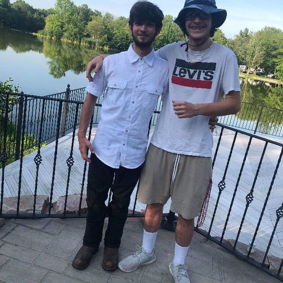 Profile Picture of Jeremy Crumrin (@jeremy0102) on Poshmark