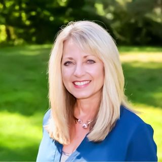 Profile Picture of Kimberly Perone (@kperone44) on Instagram