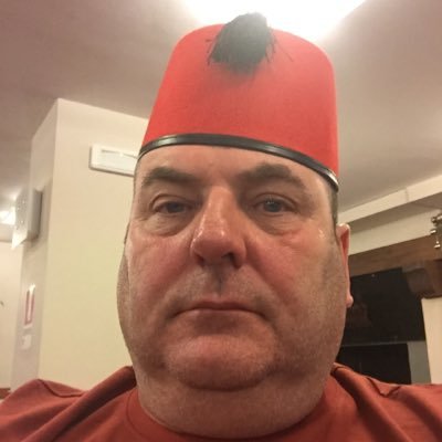 Profile Picture of Frank Dalton (@monkeybluffer) on Twitter