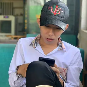 Profile Picture of Nguyễn Sang 99 (@sangwin99) on Tiktok