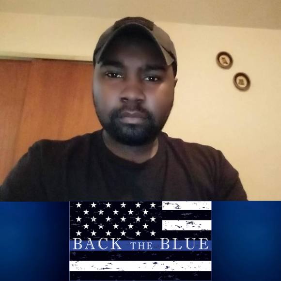 Profile Picture of Antonio Webb (@antoniowebb65) on Poshmark