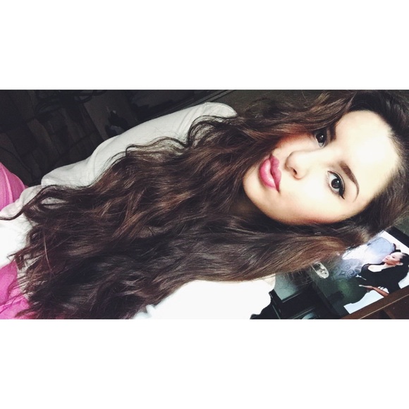 Priscilla Alvarez - Poshmark Profile Picture of Priscilla Alvarez (@priscilluhhbaby) on Poshmark