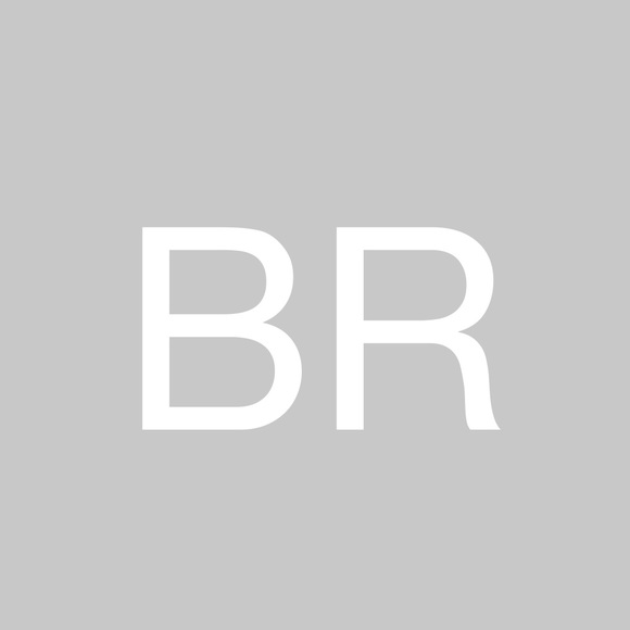 Profile Picture of Bakhtiyor Rahimov (@brahimov) on Poshmark