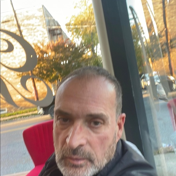 Profile Picture of Michael Tortorella (@mtortorella) on Poshmark