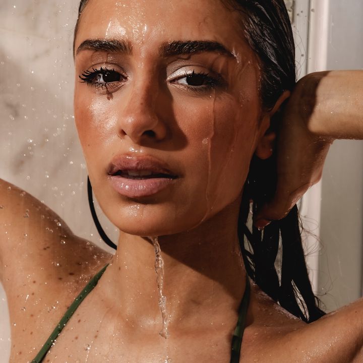 Profile Picture of Débora Gomes (@deborategomes) on Tiktok