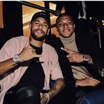 Profile Picture of mb (@michaelbozzelli_) on Instagram