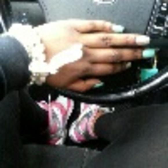 Profile Picture of J Bradley (@jasperlousity) on Poshmark