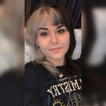 Profile Picture of Tori Skalski | Erie Colorado Hairstylist (@twotonestoned) on Instagram