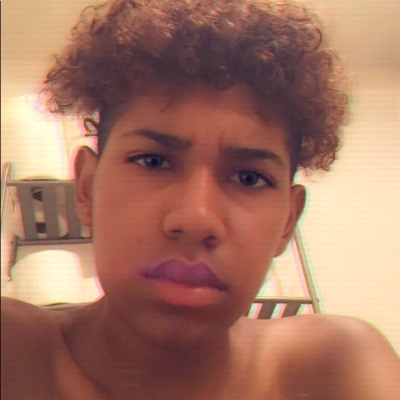 Profile Picture of Manny Rodriguez (@x_manny_x) on Poshmark