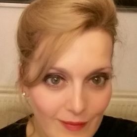 Profile Picture of Lara Silly (@SaraLilly5) on Twitter