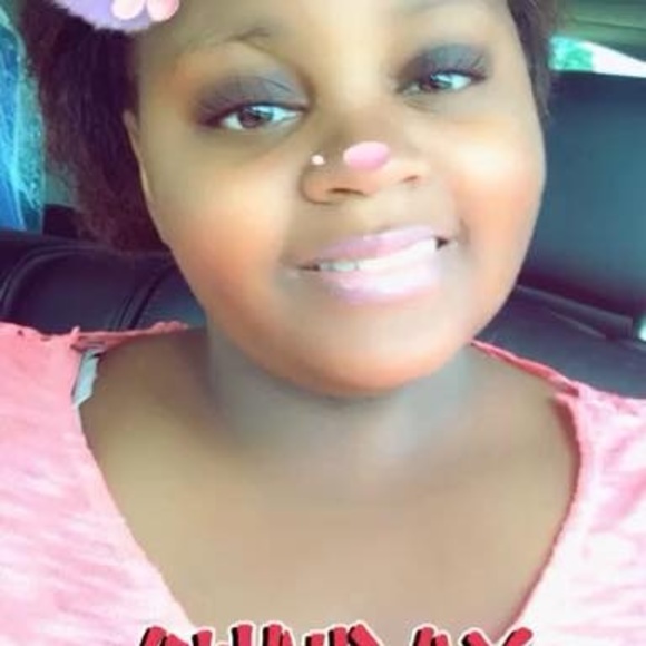 Profile Picture of Donetta Mapp (@queendonetta01) on Poshmark