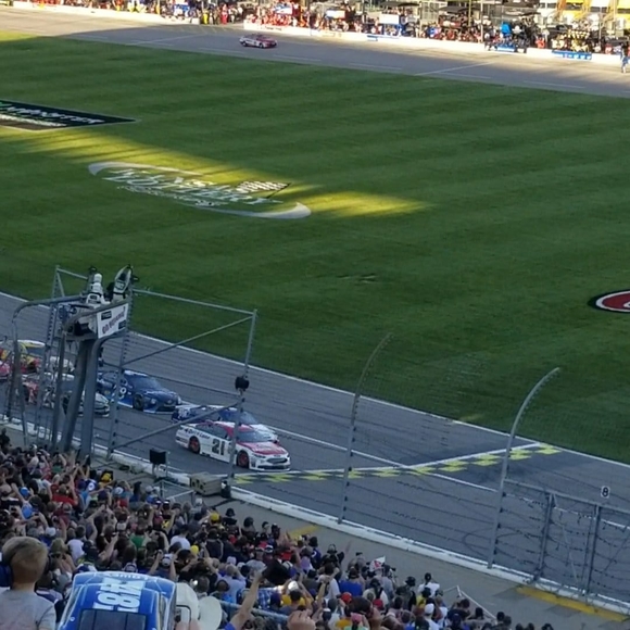 Profile Picture of Thomas Jaques (@tjaques50) on Poshmark