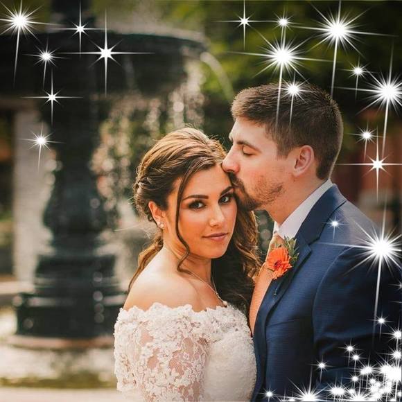 Profile Picture of Erica Dowdall (@ericadowdall) on Poshmark