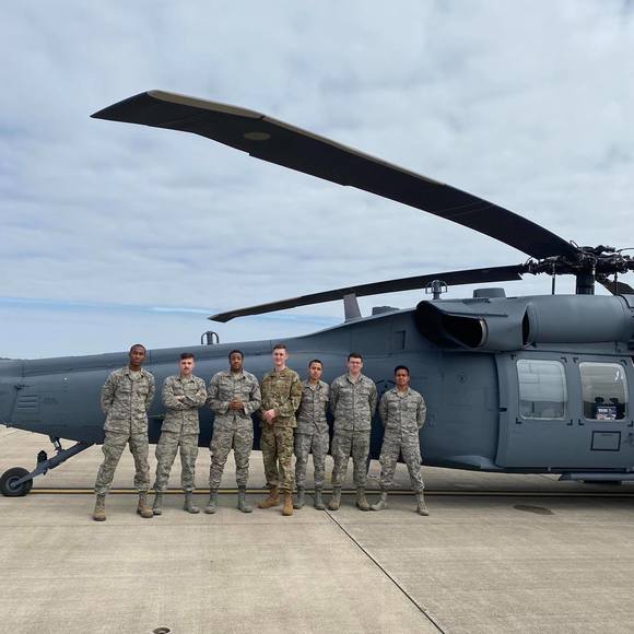 Profile Picture of Evan Kelfer (@theman5269) on Poshmark